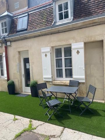 Le Duplex Des Ducs Apartment Dijon Exterior foto